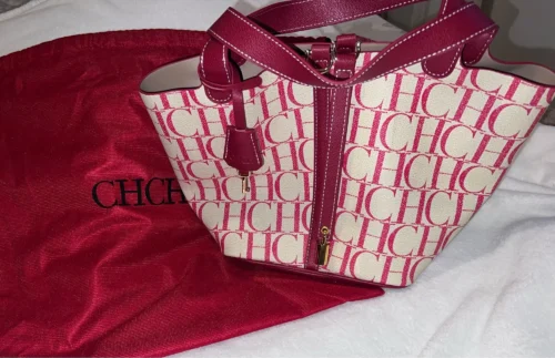 Chic Women's Fashion PVC Casual Tote Bag photo review