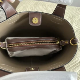 Luxury Leather Crossbody Bucket Bag photo review