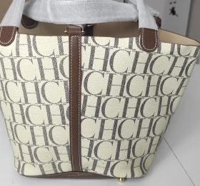 Chic Women's Fashion PVC Casual Tote Bag photo review