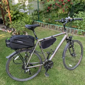 Large Capacity Bicycle Carrier Bag - Waterproof Pannier & Trunk Bag photo review